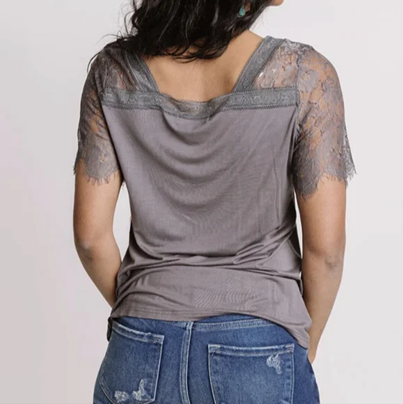 Lace sleeve v neck - Impressions boutique - Picture 4 of 7